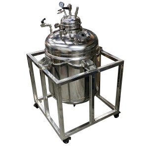 Precision Stainless Steel High Pressure 100 Gallon or 380L Vacuum Jacketed Collection Tank With Coil, Dip Tube, Drain