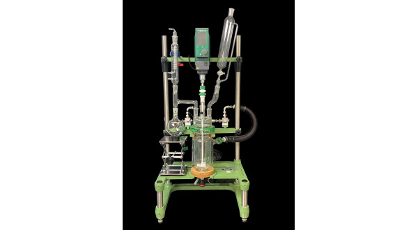 ChemGlass 1000ml Jacketed analytical reactor