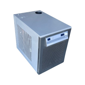 Polyscience Recirculating Chiller 460v  model 58803TD7XC751