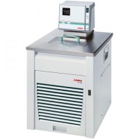 Julabo F32-MA Refrigerated Heating Circulator -35C to 200C 8L 110V / /9A
